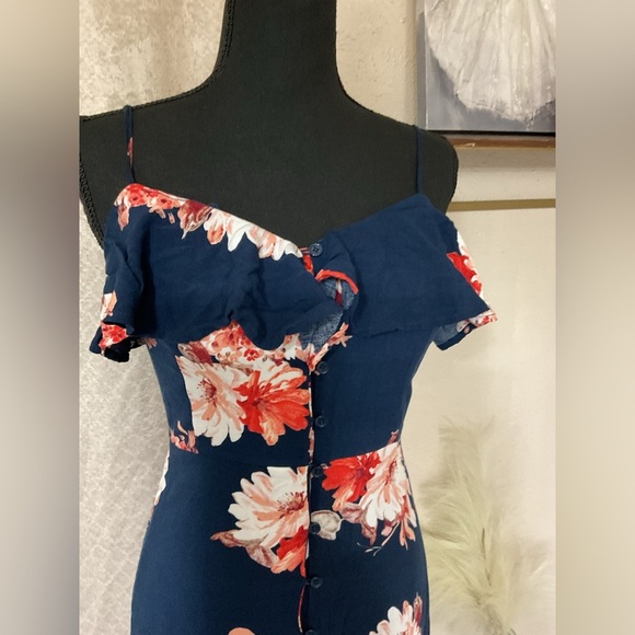 Floral Ruffle Strap Maxi Dress - Picture 6 of 14